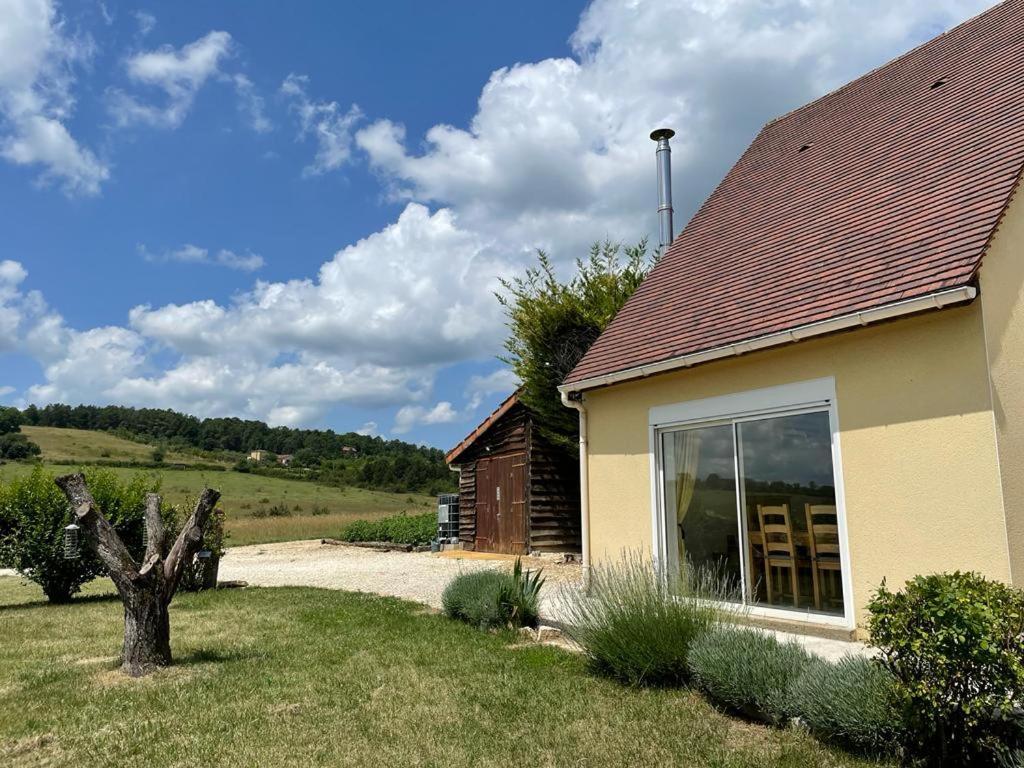 Beautiful 4 Bedroom Country Sleeps 7